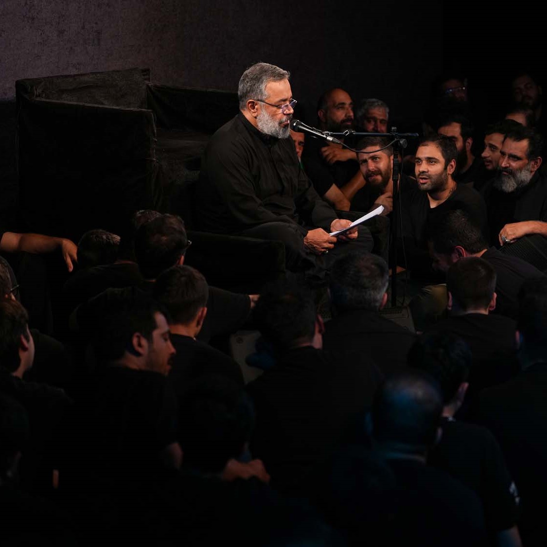روضه - ﻿پاشد از جا روز آخر بسترش را جمع کرد - حاج محمود کریمی