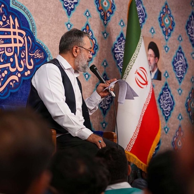 چنان که زهرا به‌روی ناقه می‌گذرد از صف قیامت - روضه